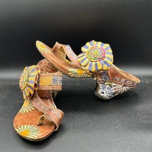 colorful Elite by Corkys floral leather heeled sandals size 7